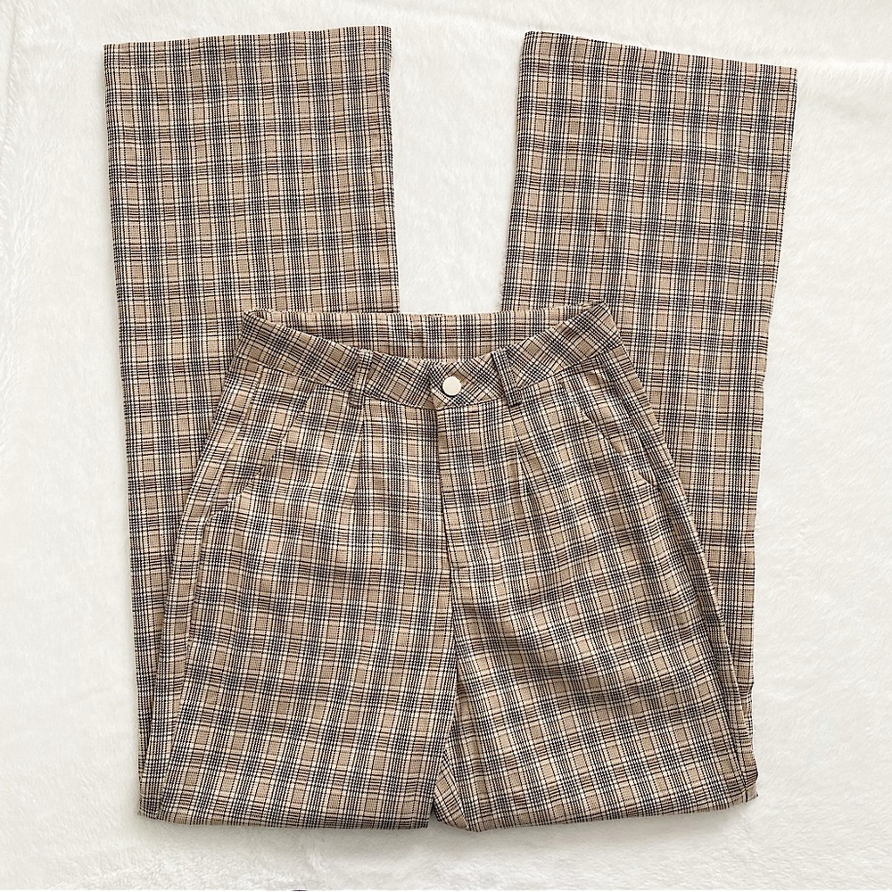 3/30$🤍 SHEIN | Tan plaid wide leg high waisted pants - Picture 2 of 7